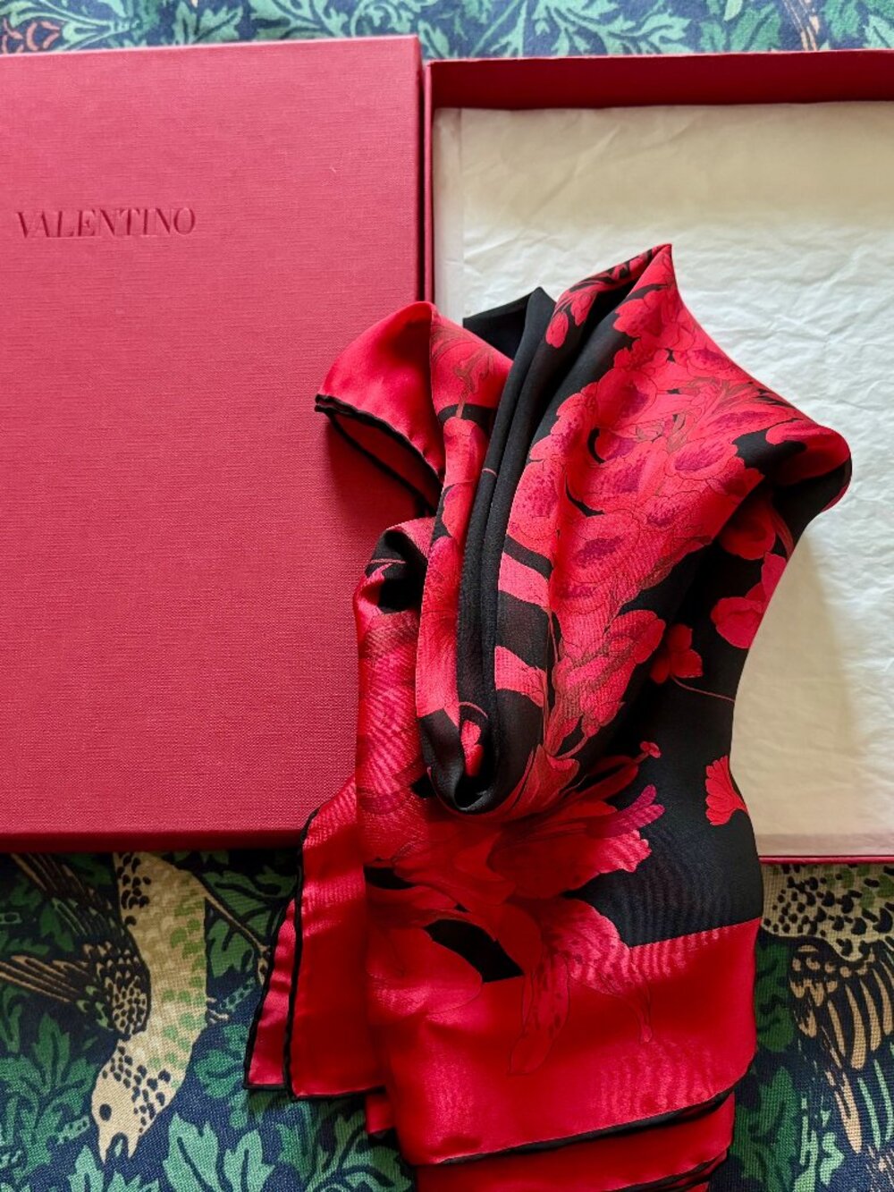 Red and Black Silk Valentino Floral Scarf in Original Box - Picture 3 of 13